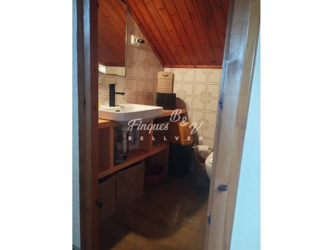 Bathroom of Attic for sale in Prats i Sansor  with Air Conditioner, Heating and Parquet flooring