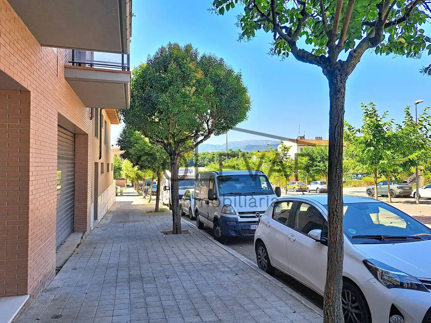 Parking of Commercial properties for rent in Tremp