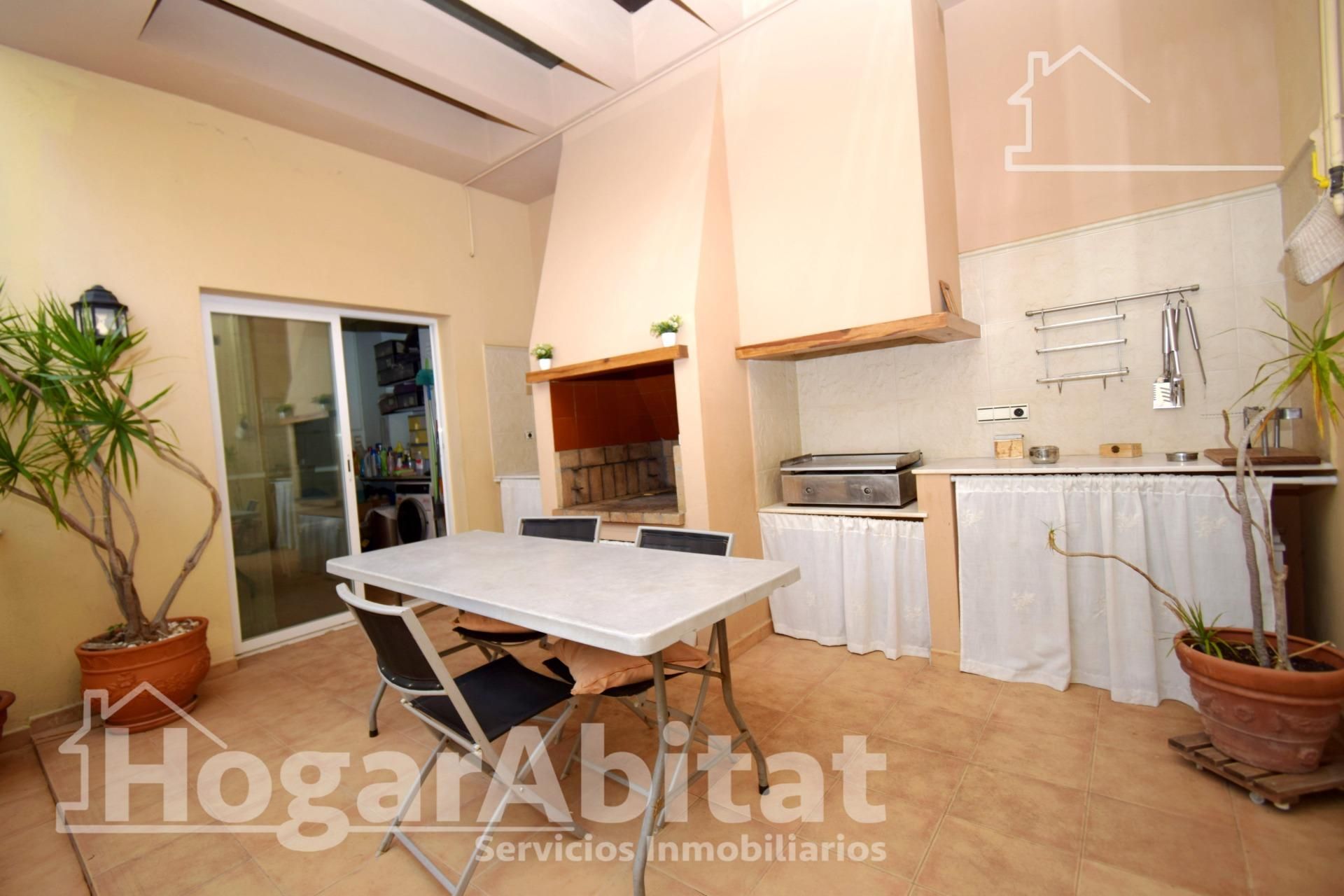 Cuina de Casa o xalet en venda en Moncada amb Aire condicionat, Calefacció i Terrassa