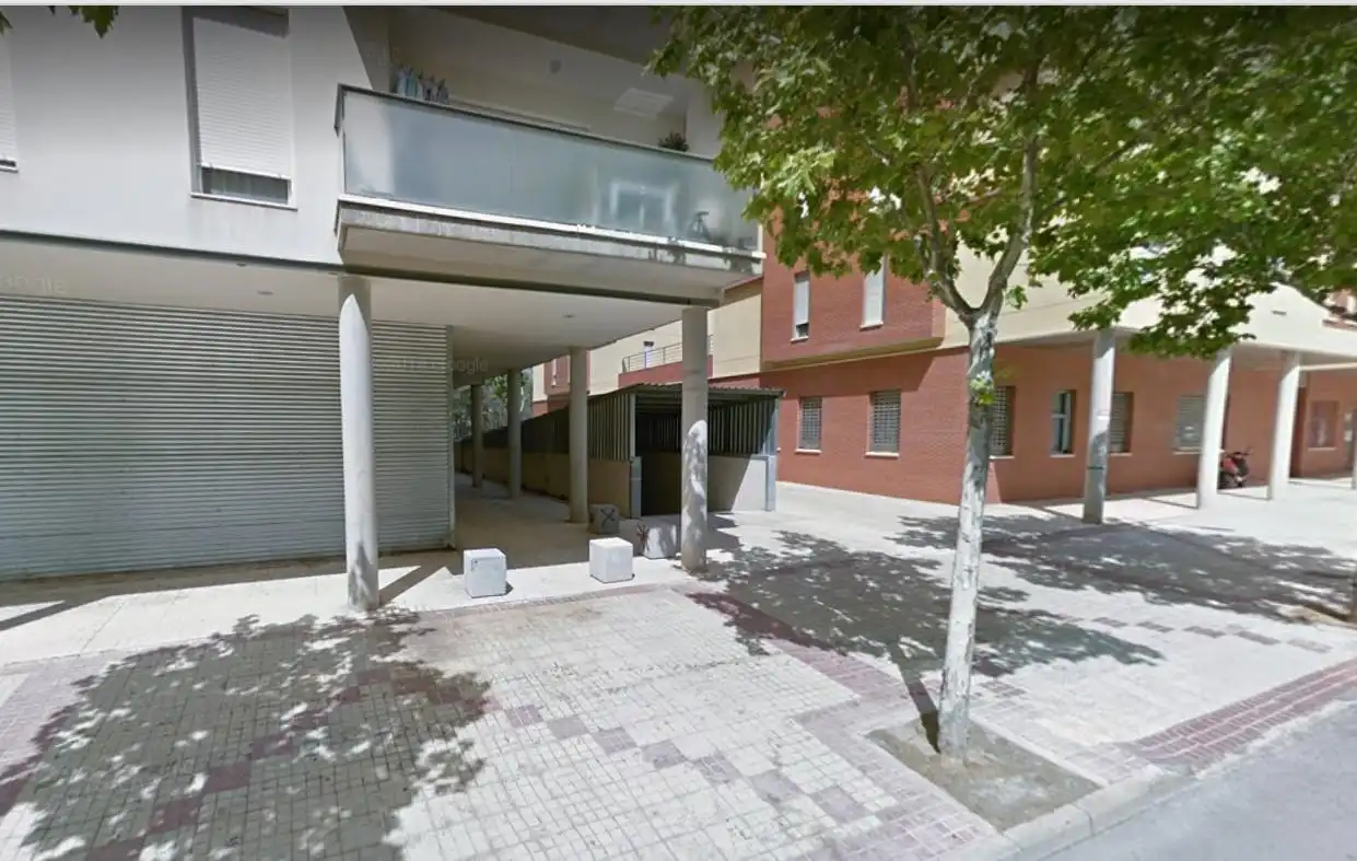 Aparcament de lloguer a Avenida de Sagunto