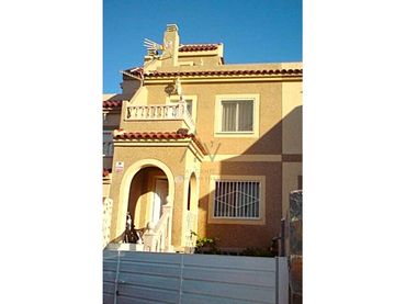 Bungalow con balcón en venta en Monforte del Cid