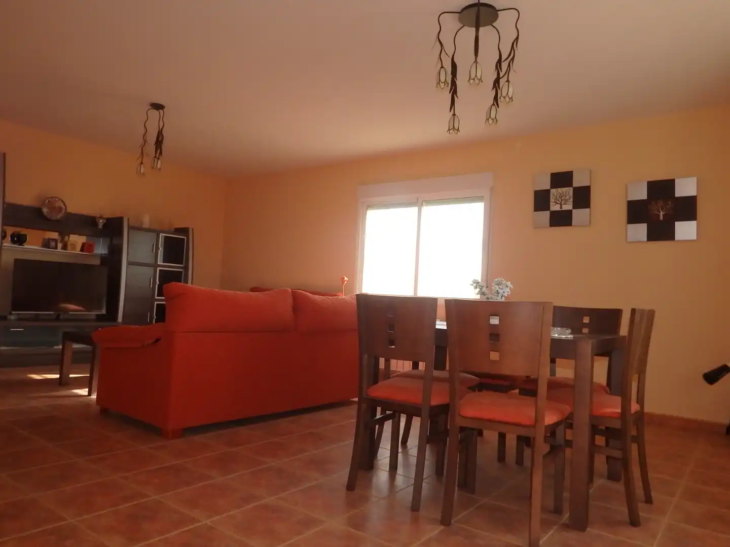 Sala d'estar de Casa o xalet en venda en Méntrida amb Calefacció, Jardí privat i Terrassa