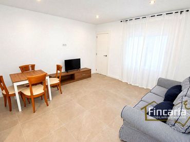 Flat with balcony to rent in calle de Sant Ramon