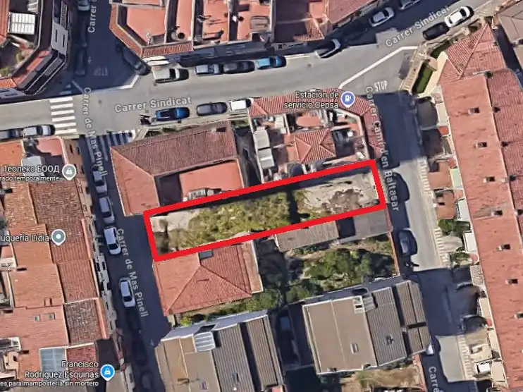 Residential land for sale in Carrer de Mas Pinell 26