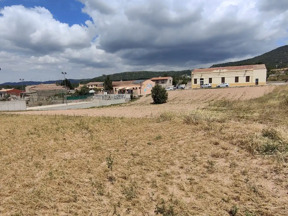 Terrenys i solars en venda a Castellfollit del Boix, imagen 4