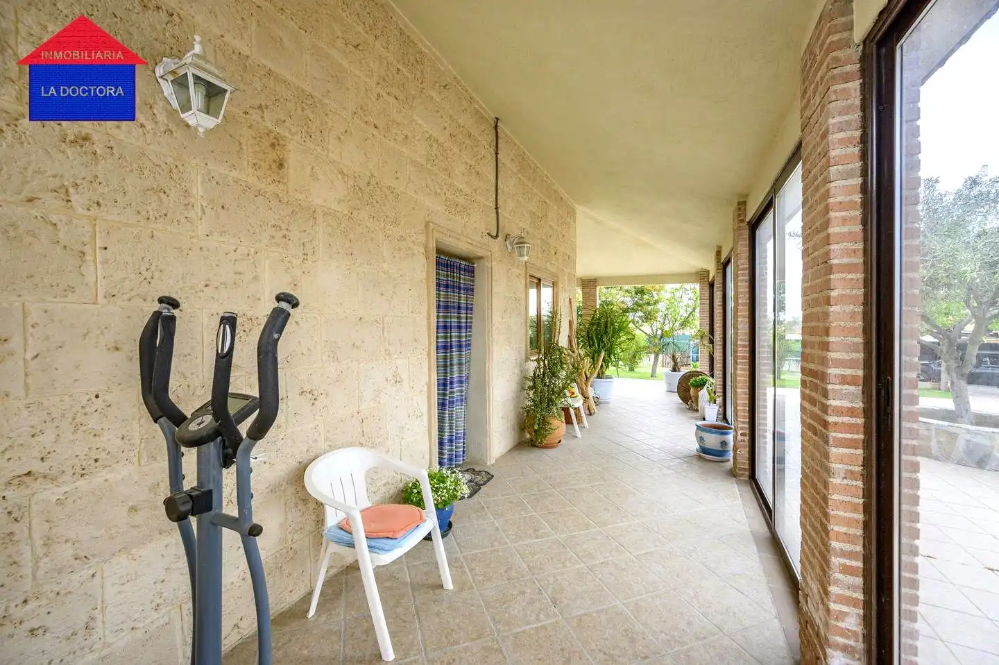 Terraza de Casa o chalet en venta en Méntrida con Aire acondicionado, Calefacción y Jardín privado