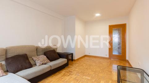 Foto 4 de Piso de alquiler en Calle Almazán, Lucero,  Madrid Capital