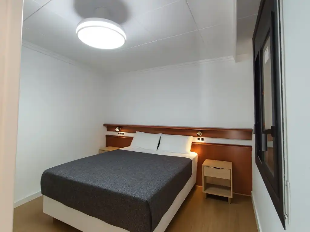 Schlafzimmer von Wohnungen zum Verkauf in Roses