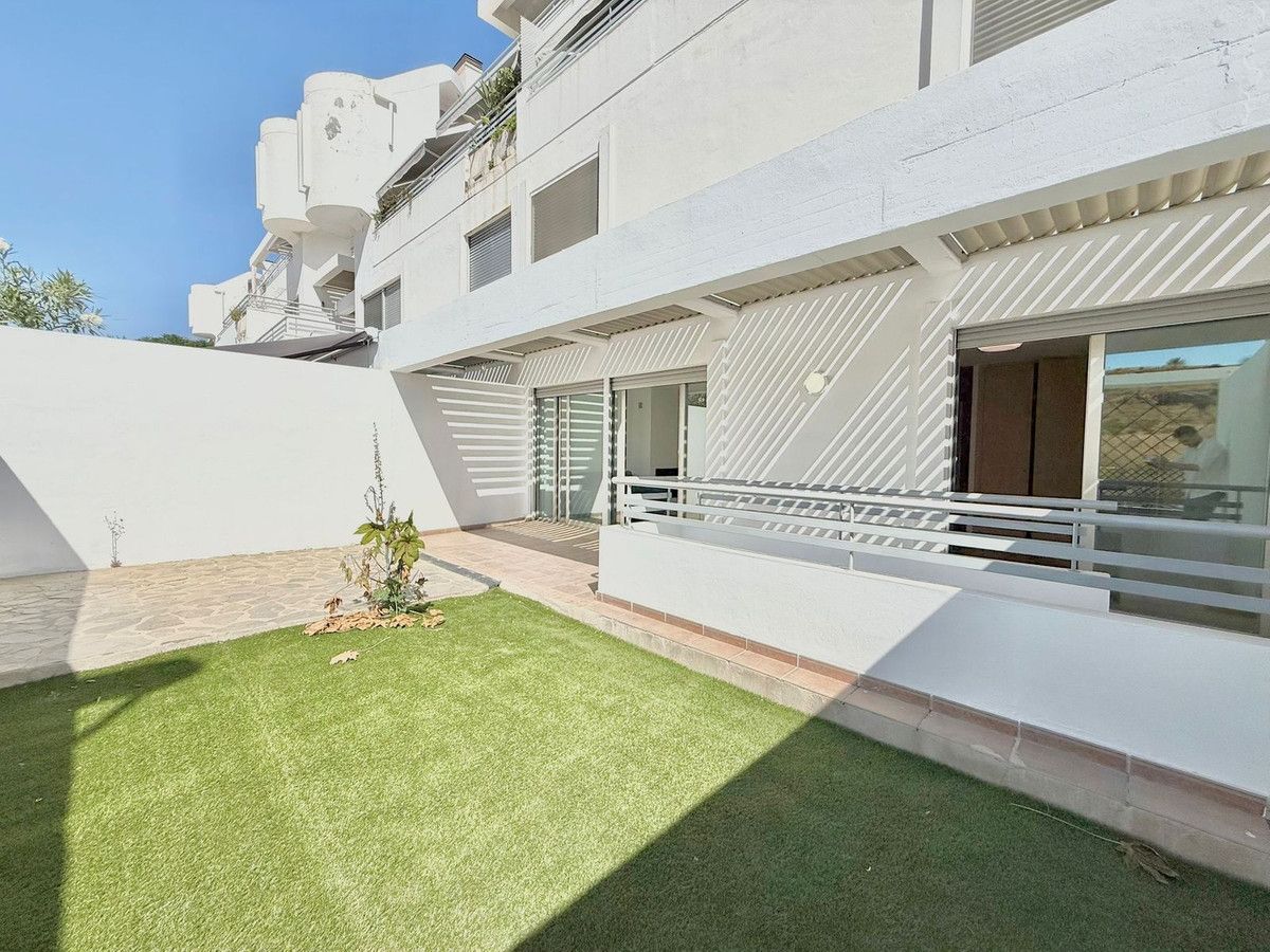 Exterior view of Planta baja for sale in Mijas  with Private garden, Swimming Pool and Community pool