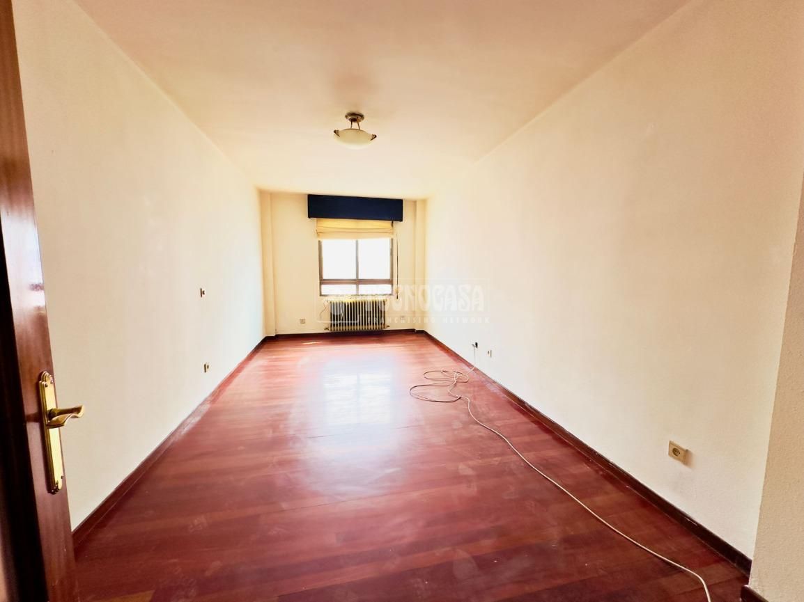 Sala d'estar de Pis en venda en Valladolid Capital