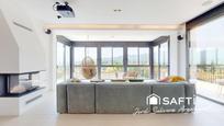Living room of House or chalet for sale in Banyoles  with Air Conditioner, Heating and Terrace