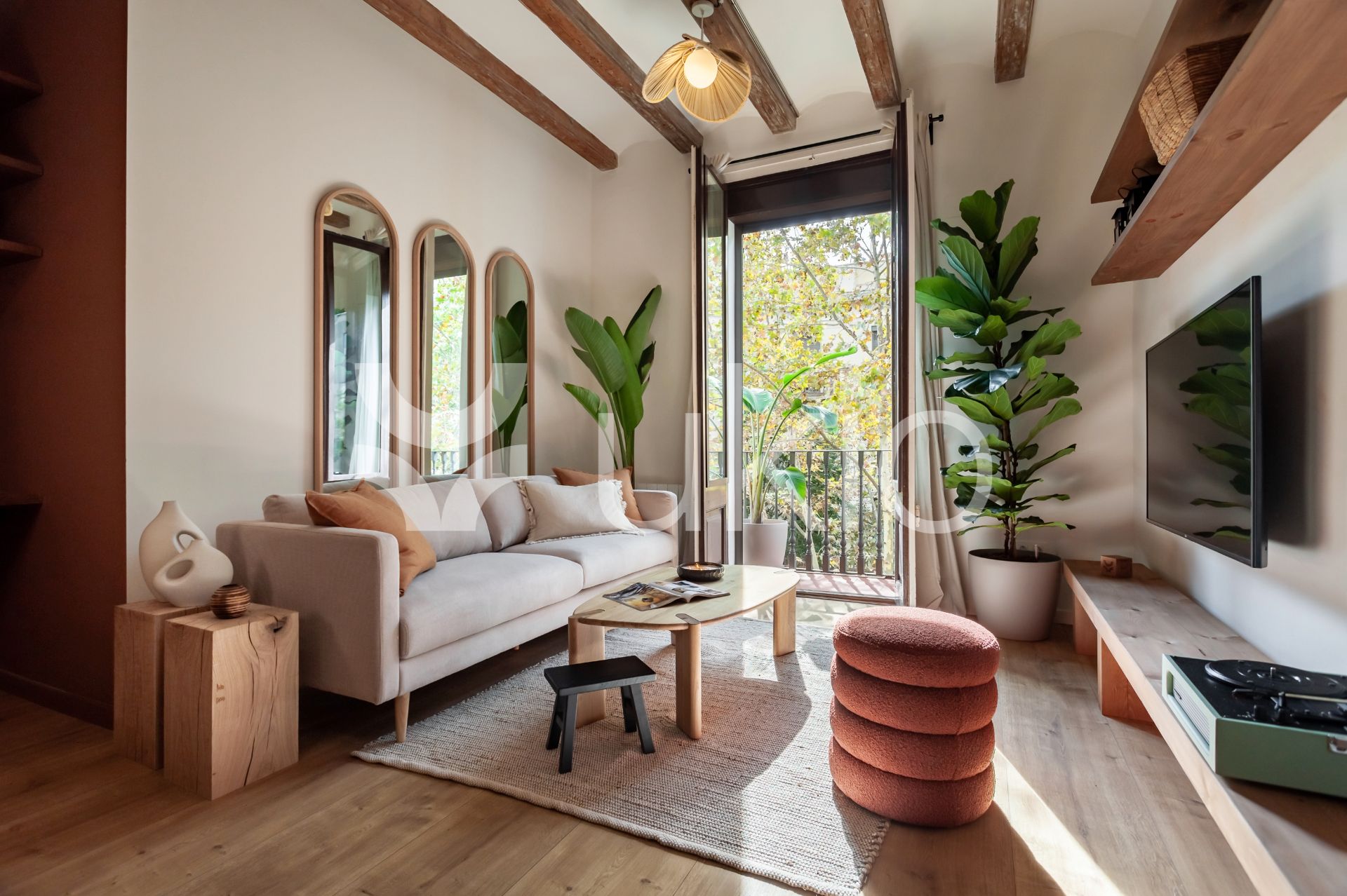 Sala d'estar de Apartament en venda en  Barcelona Capital amb Aire condicionat, Calefacció i Moblat