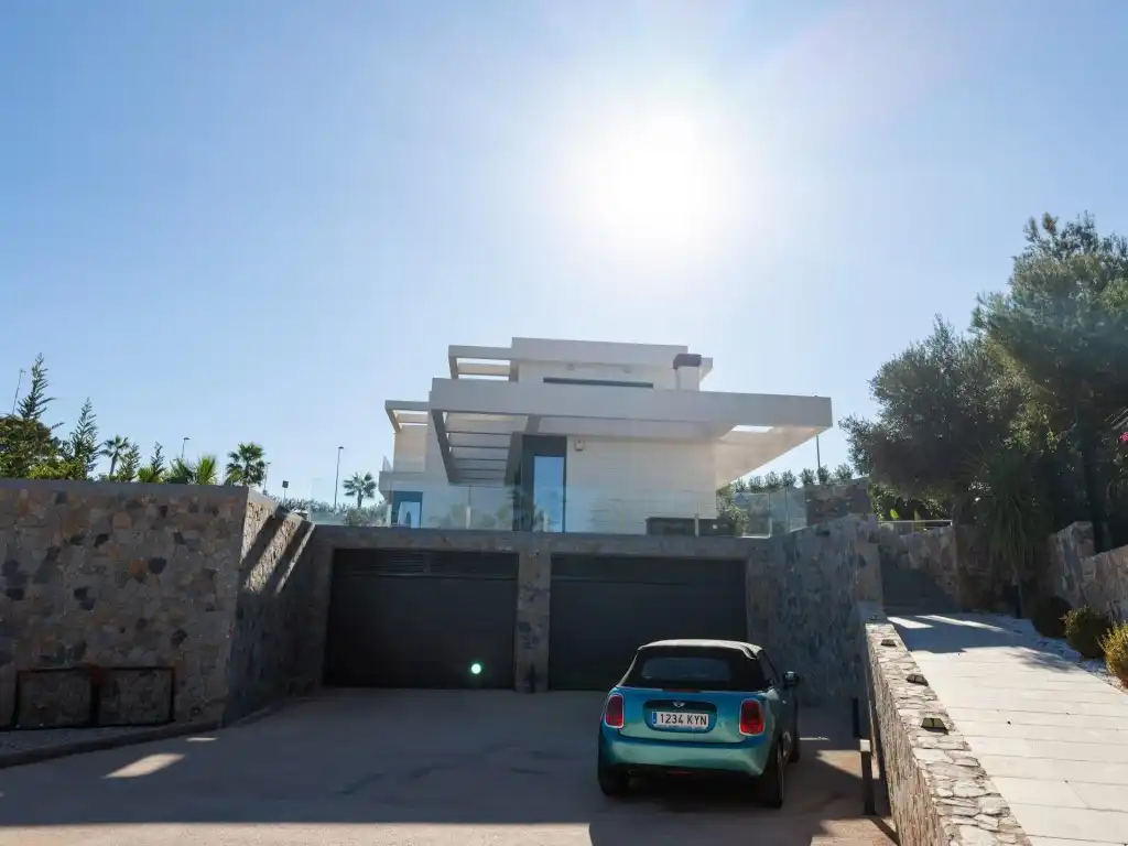 House with pool for sale in Avenida de las Colinas, imagen 32