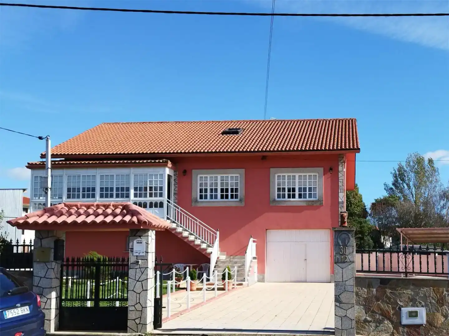 Vista exterior de Casa o chalet en venta en Narón con Balcón