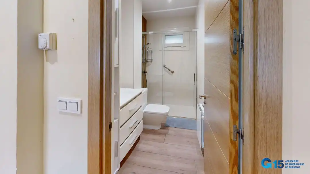 Baño de Piso en venta en Andoain con Calefacción, Trastero y Amueblado