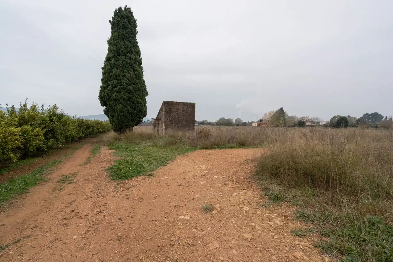 Terreno residencial en venta en Santa Bàrbara, imagen 2