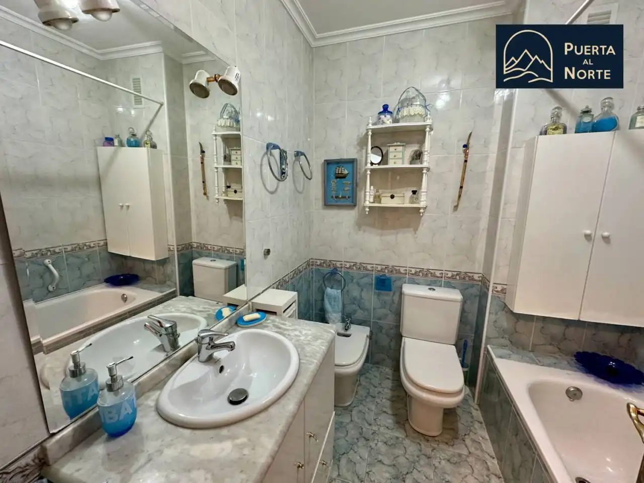 Baño de Piso en venta en Suances con Calefacción, Amueblado y Balcón