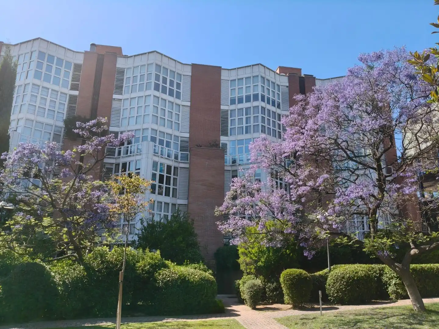 Vista exterior de Piso en venta en Barcelona con Jardín privado y Parquet
