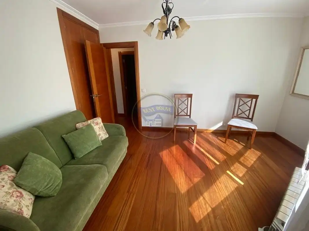 Flat for rent in Calle ZARAGOZA, O Castro