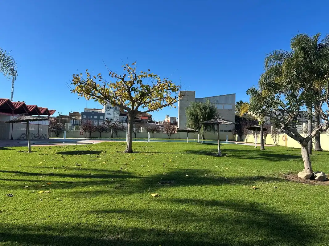 Vista exterior de Piso en venta en Piles con Aire acondicionado