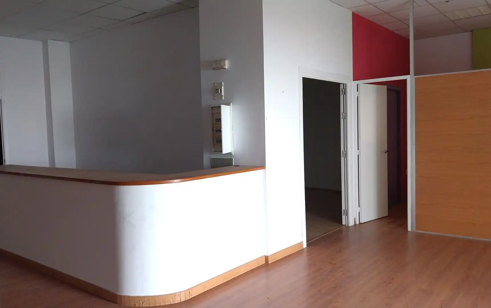 Business premises for sale in Carmona, imagen 3