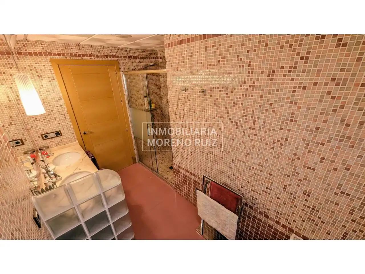 Gemischtgenutztes Gebäude zum Verkauf in Baena, imagen 17