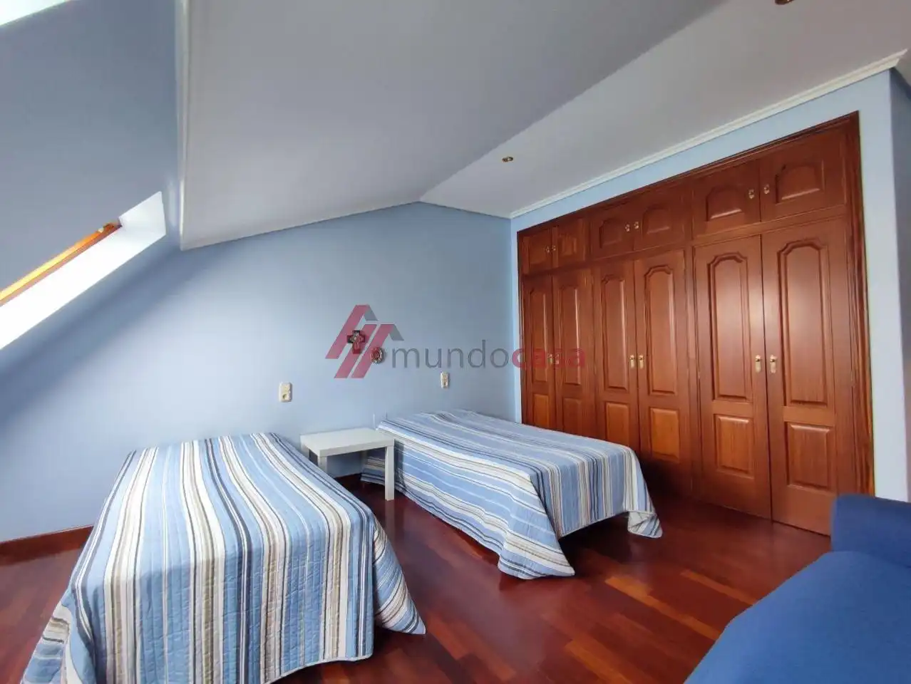 Dormitori de Dúplex en venda en Ferrol amb Calefacció, Parquet i Moblat