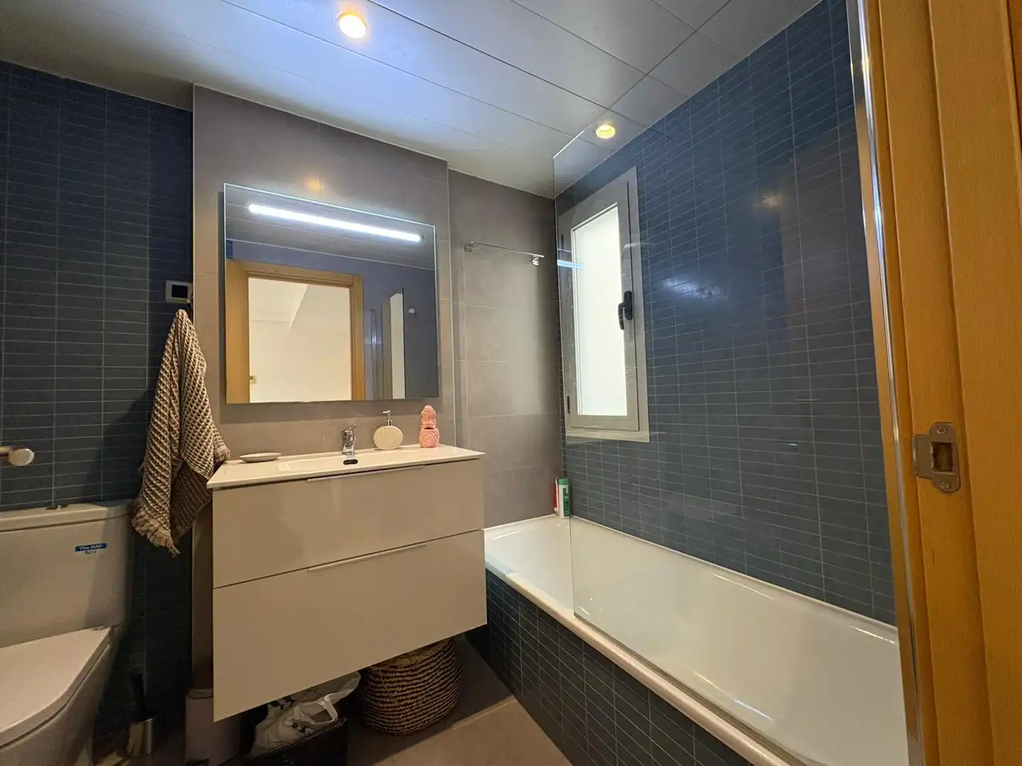 Flat for rent in Calle Condes de Pinto, Parque Europa - Los Pitufos