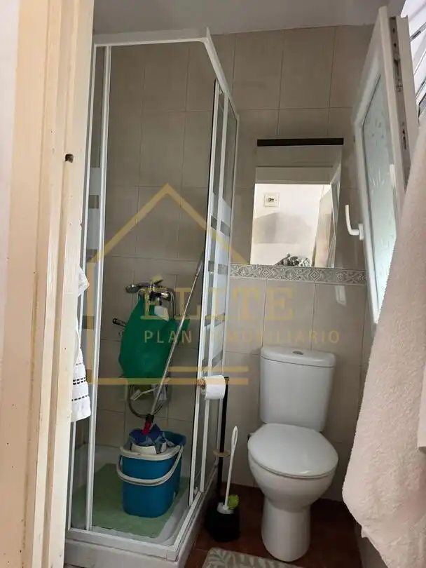 Bany de Pis en venda en Santurtzi  amb Calefacció