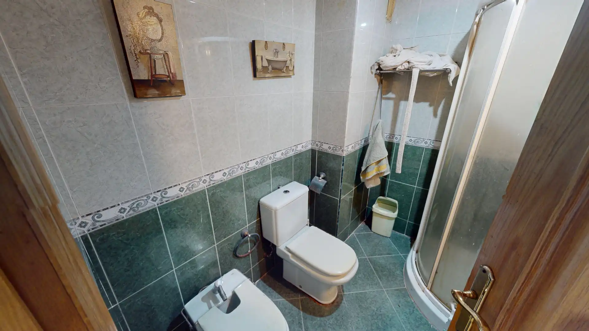 Bathroom of Flat for sale in Benalúa - Babel