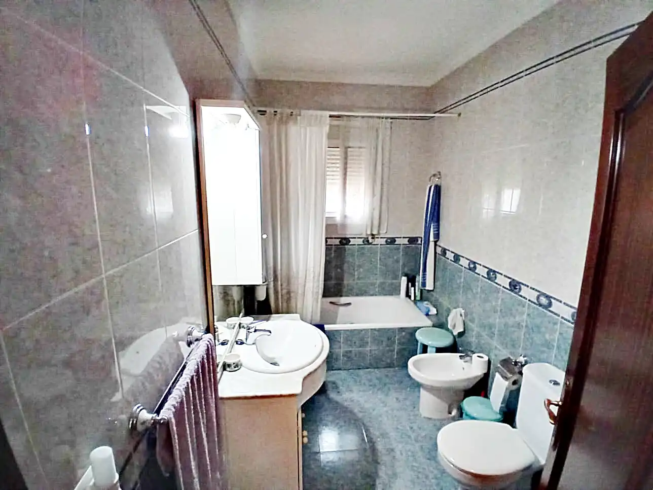 Badezimmer von Country house zum Verkauf in Álora mit Privatgarten, Terrasse und Abstellraum