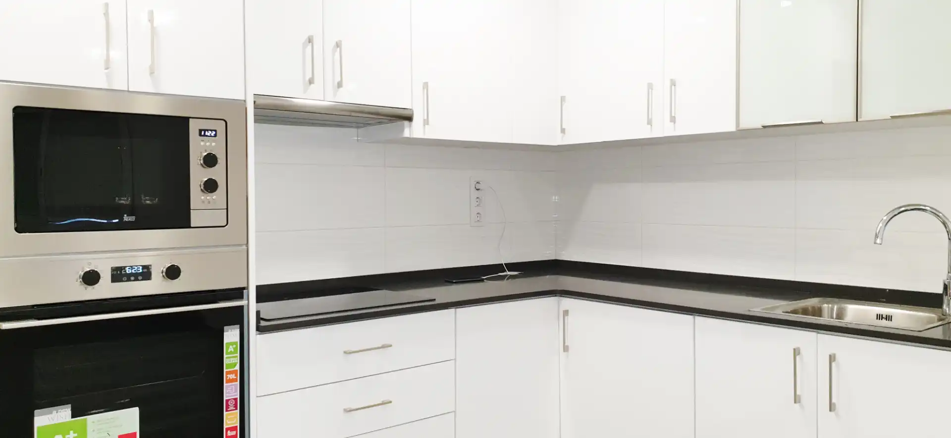 Cuina de Pis en venda en Castelldefels amb Aire condicionat, Calefacció i Terrassa
