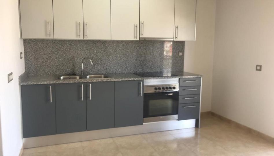 Foto 1 de Loft de lloguer a Calle Cervantes, Veïnat, Girona