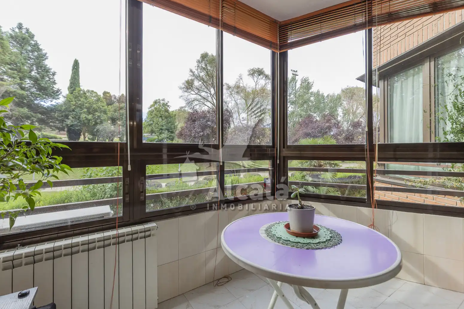 Jardín de Piso en venta en Coslada con Aire acondicionado, Calefacción y Jardín privado