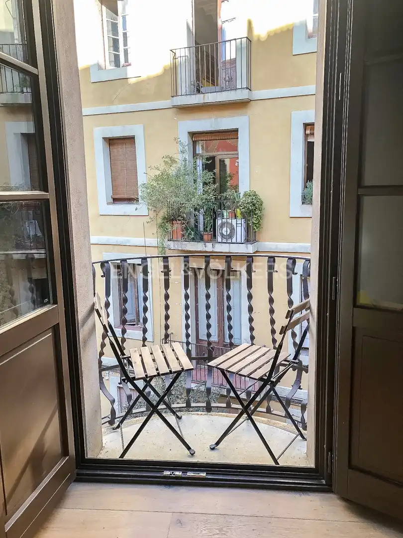 Terrasse von Wohnung zum Verkauf in Barcelona mit Klimaanlage, Heizung und Privatgarten