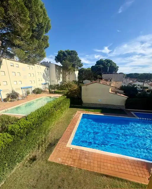 Piscina de Apartament en venda en Port - La Cota - Puig Sec