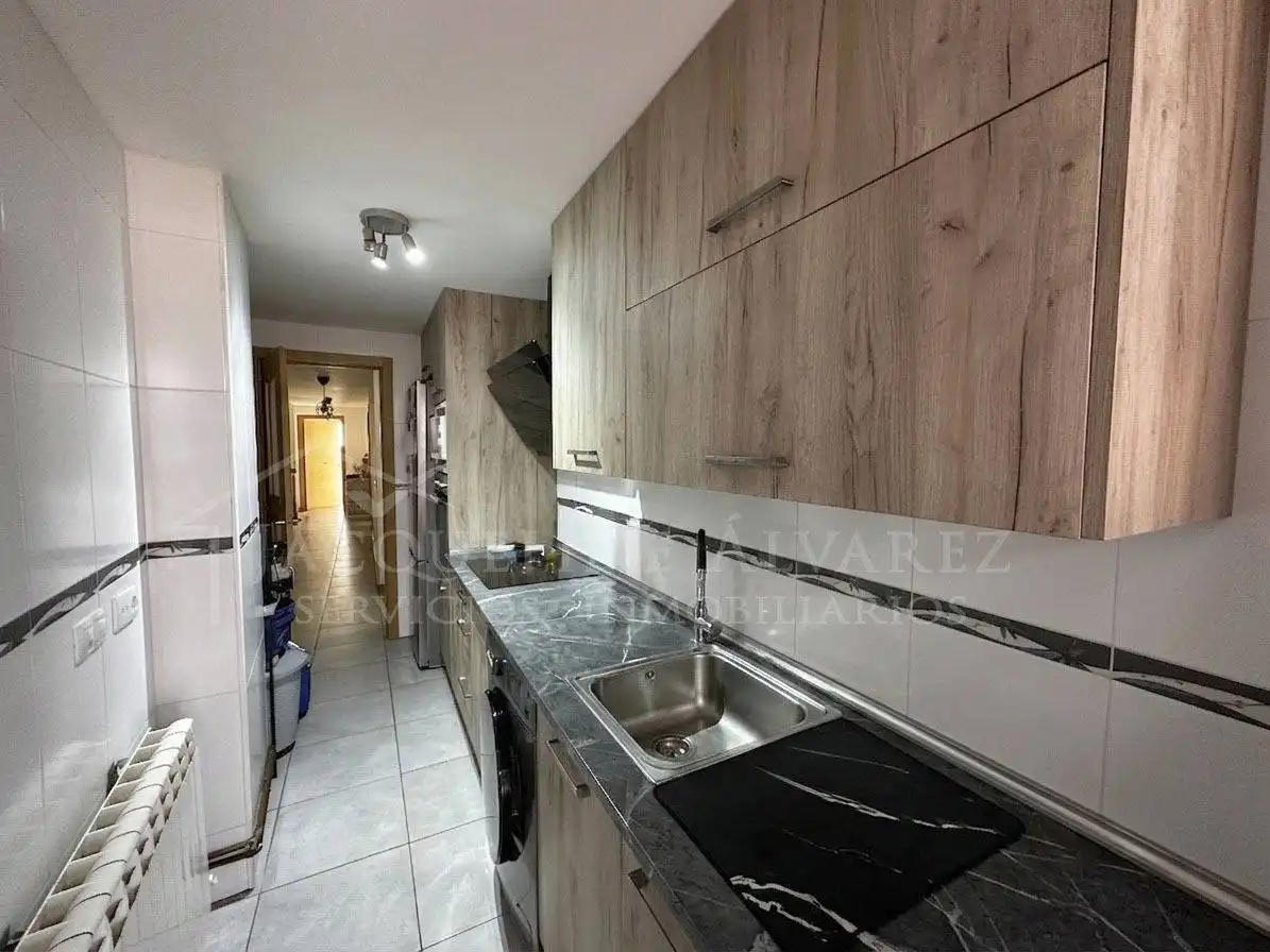 Cuina de Pis en venda en Cobeja amb Calefacció i Traster
