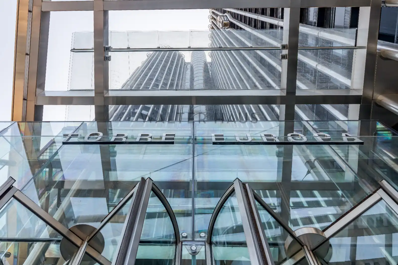 Vista exterior de Piso en venta en Madrid con Aire acondicionado, Calefacción y Horno