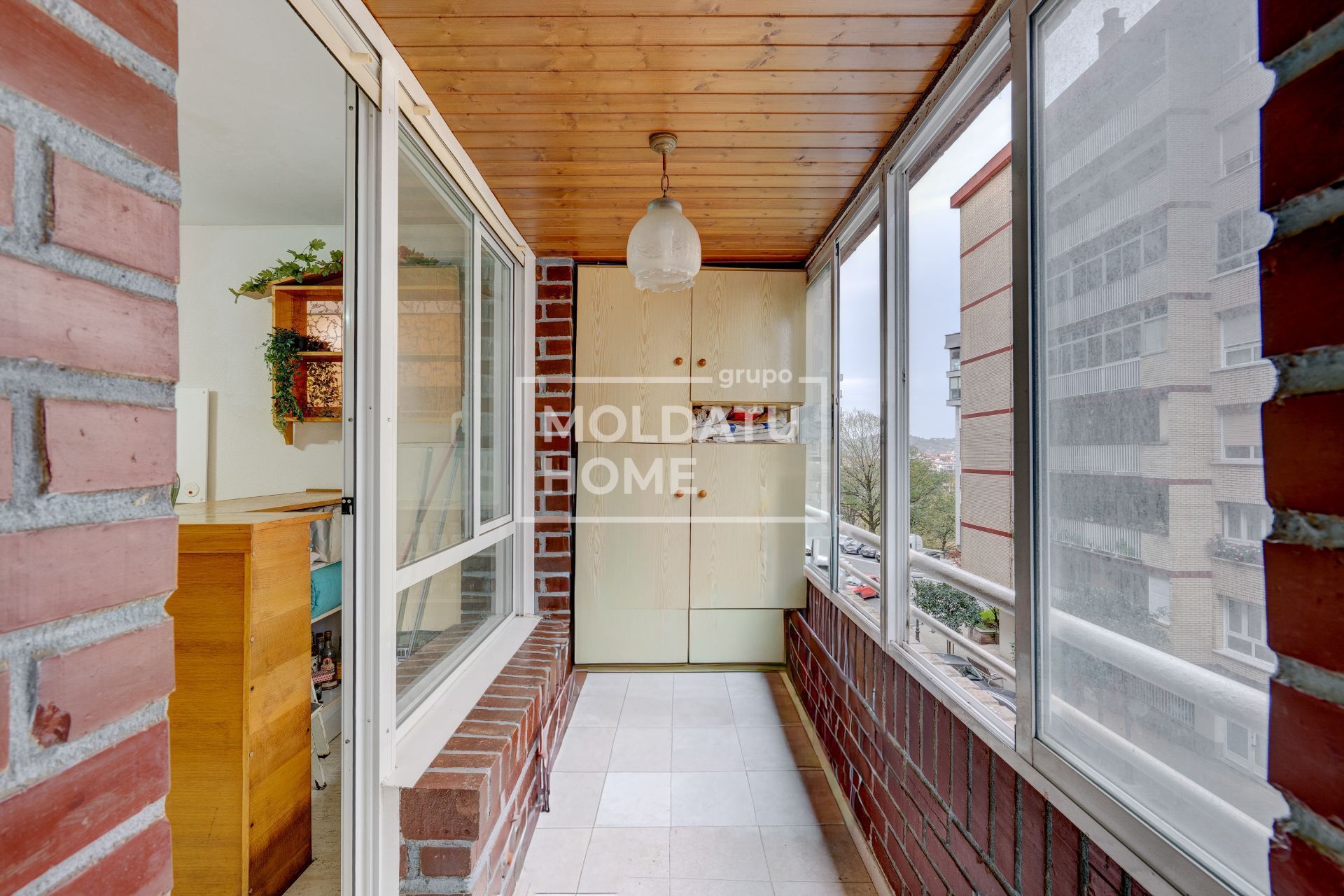 Terrassa de Pis en venda en Irun  amb Calefacció i Traster