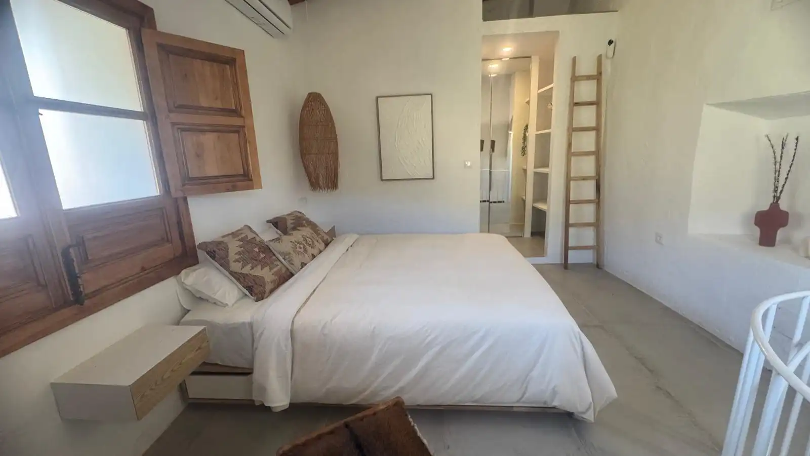 Habitación de Finca rústica en venta en Moclinejo con Aire acondicionado, Calefacción y Jardín privado