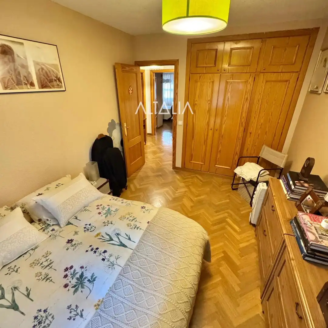 Bedroom of Detached homes for sale in Cuenca  with Heating, Terrace and Storage room
