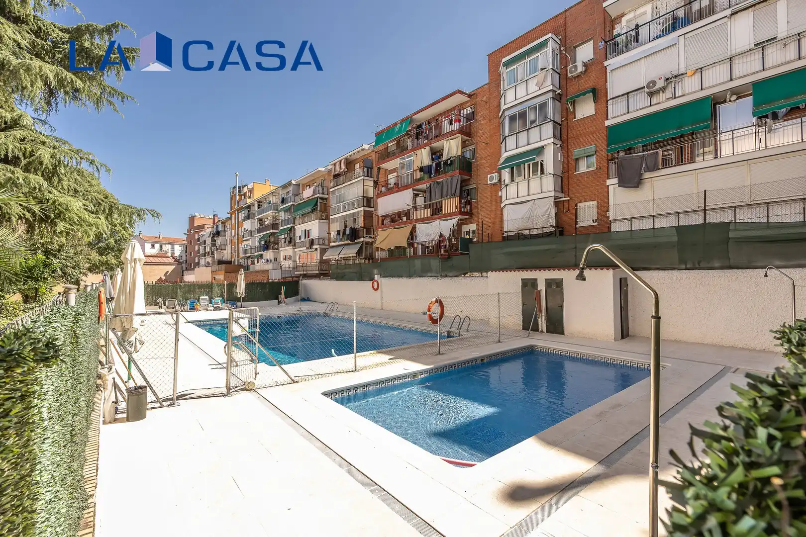 Piso con piscina en venta en Calle del Progreso
