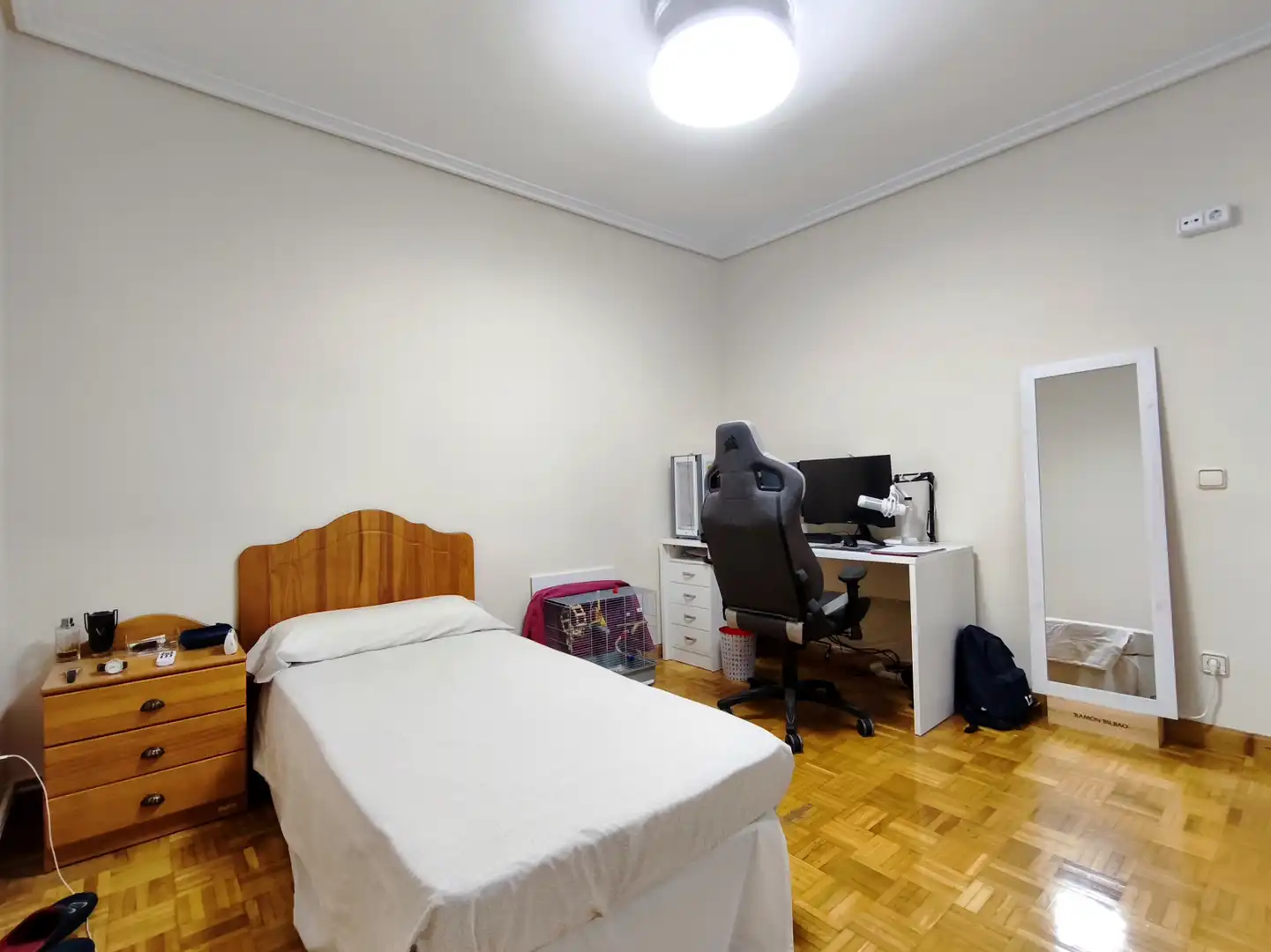 Bedroom of Flat for sale in  Logroño  with Heating, Parquet flooring and Storage room