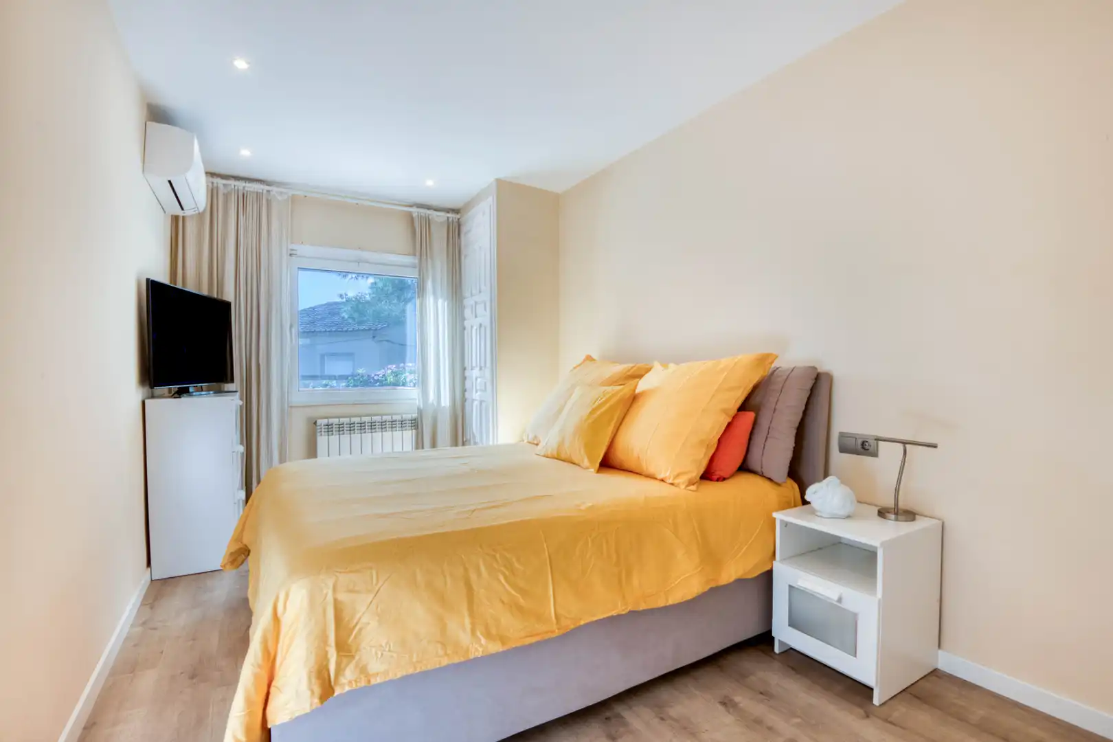 Bedroom of Detached homes for sale in Palamós  with Terrace and Furnished