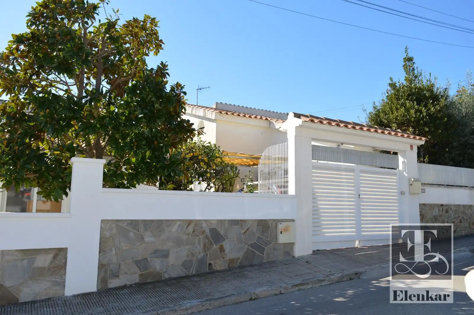 Exterior view of Houses for sale in Calafell  with Heating, Terrace and Storage room