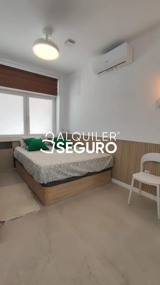 Habitación de Estudio de alquiler en Alfafar con Aire acondicionado, Calefacción y Amueblado