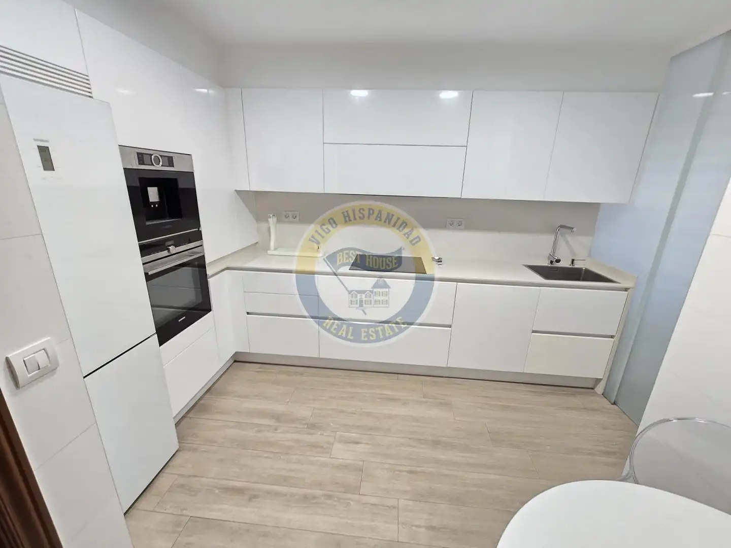 Piso de alquiler en Vigo , Pontevedra