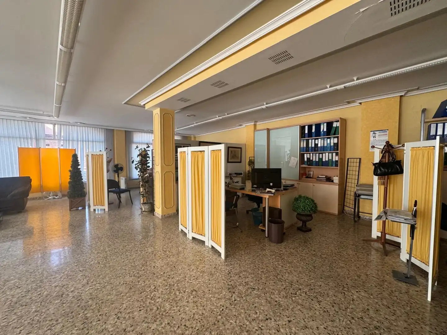 Local comercial en alquiler en iglesias, imagen 21