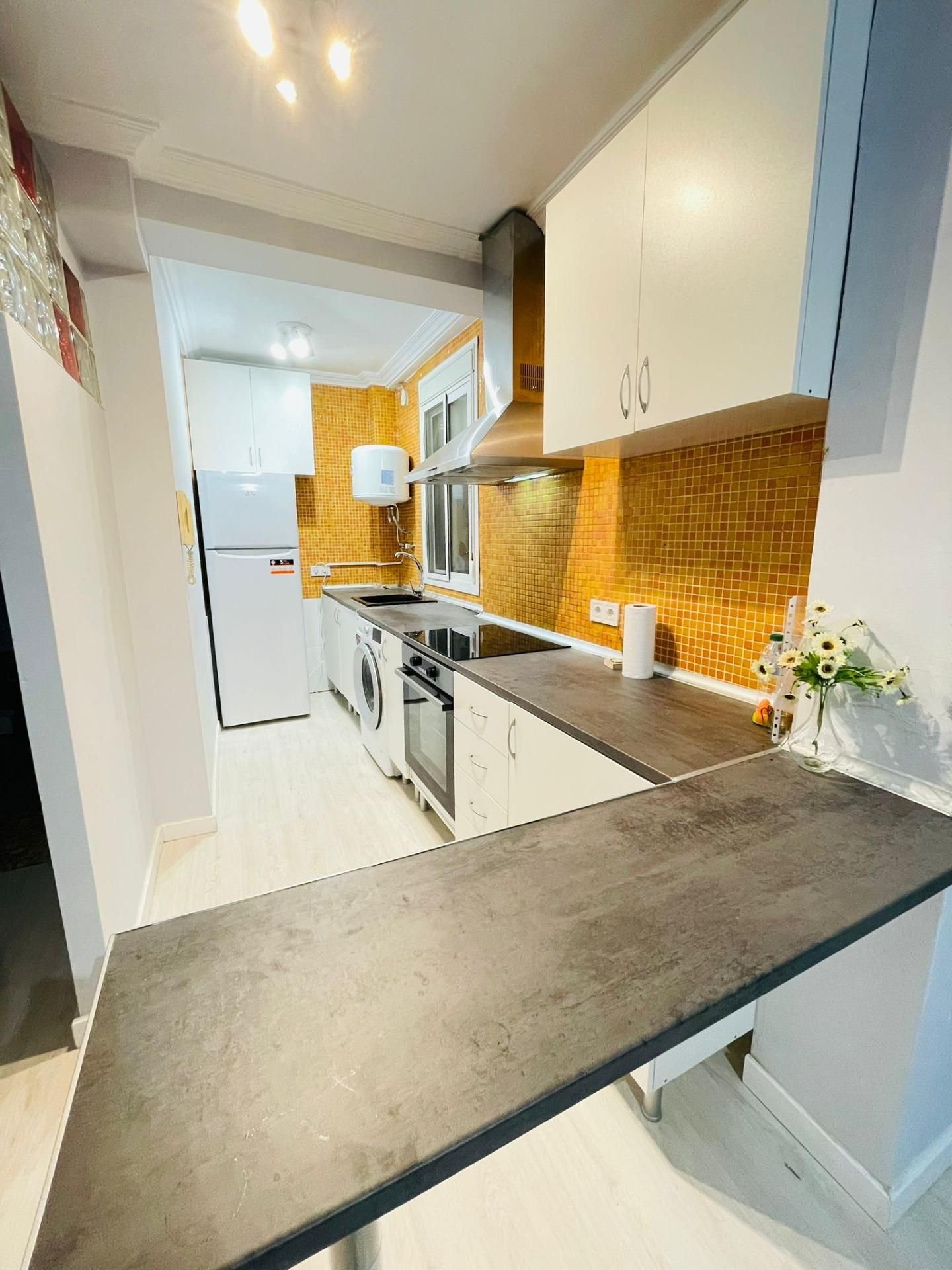 Cocina de Piso en venta en Mairena del Aljarafe con Aire acondicionado