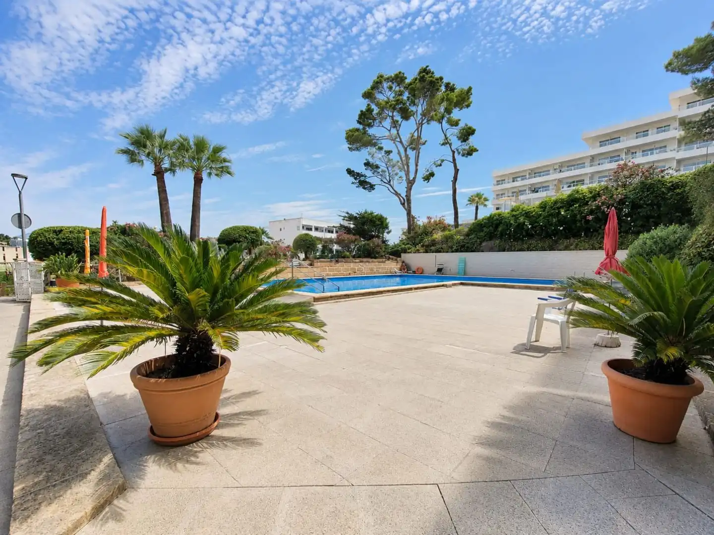 Schwimmbecken von Wohnung zum Verkauf in Calvià mit Klimaanlage, Terrasse und Balkon